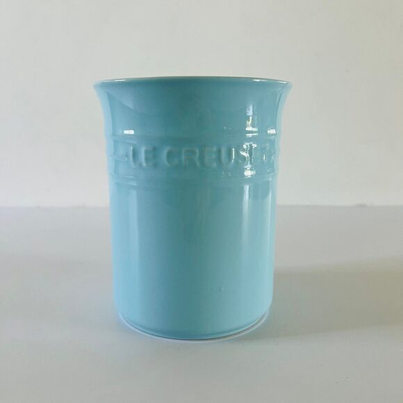 LE CREUSET Sky Blue 1 L Utensil Crock - Picture 1 of 5